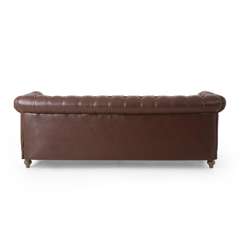 Série de canapés Chesterfield cloutés — 199,9 cm (L) x 85,1 cm (l) x 71,1 cm (H)