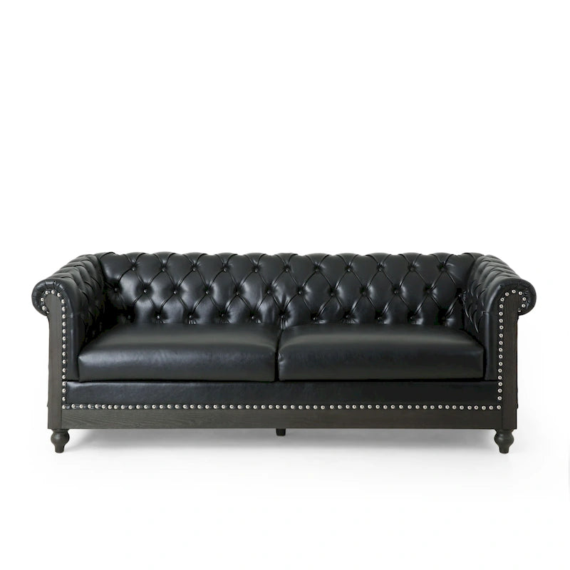 Série de canapés Chesterfield cloutés — 199,9 cm (L) x 85,1 cm (l) x 71,1 cm (H)