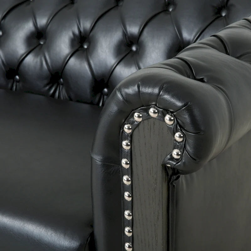 Série de canapés Chesterfield cloutés — 199,9 cm (L) x 85,1 cm (l) x 71,1 cm (H)