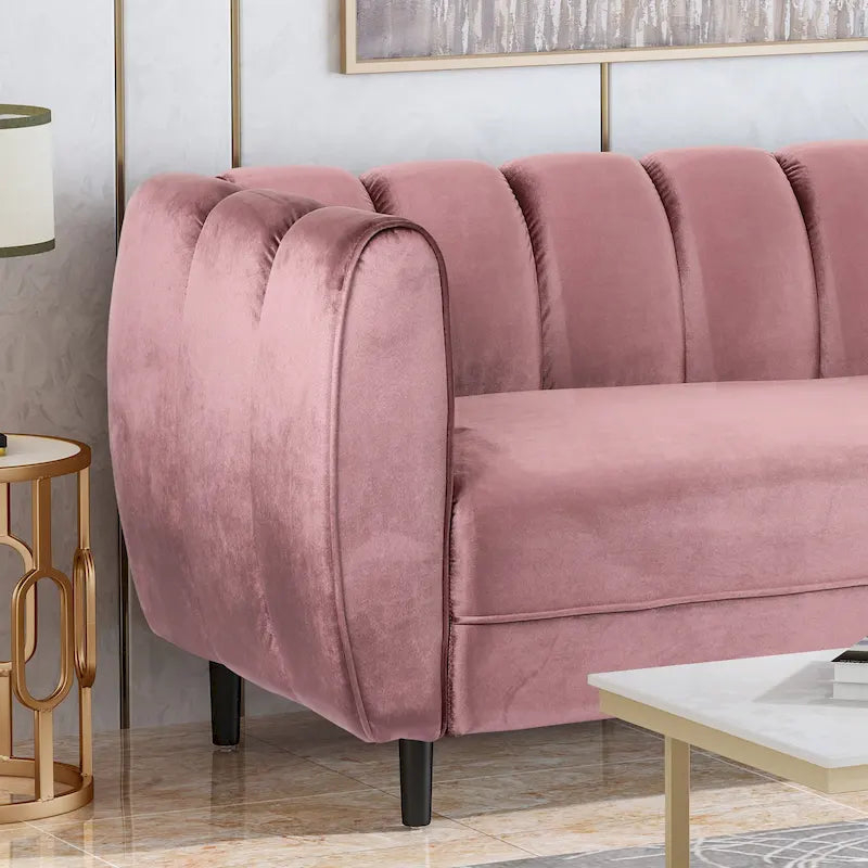 Canapé trois places en velours moderne — 30.00 (P) x 83.25 (L) x 30.25 (H)