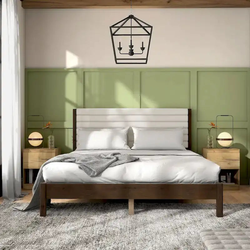 Lit plateforme double matelassé capitonné rayé de style moderne avec base à lattes en bois massif